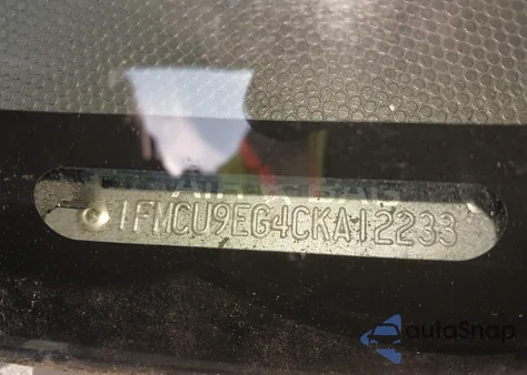 2012 Ford Escape Limited z USA, uszkodzony, nr VIN 1FMCU9EG4CKA12233